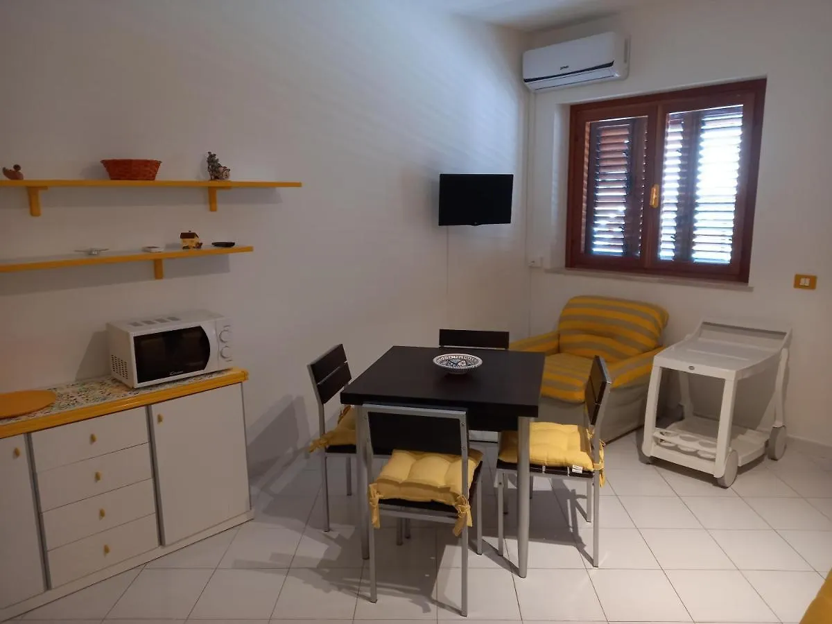 Le Soleil Et La Brise Apartment San Vito Lo Capo 0*,