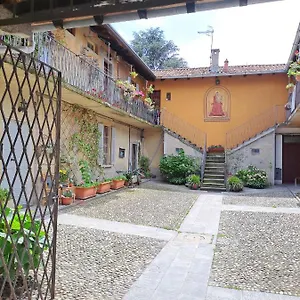 https://gabbino-holiday-appartamento-in-suggestiva-corte.it-lombardy.com